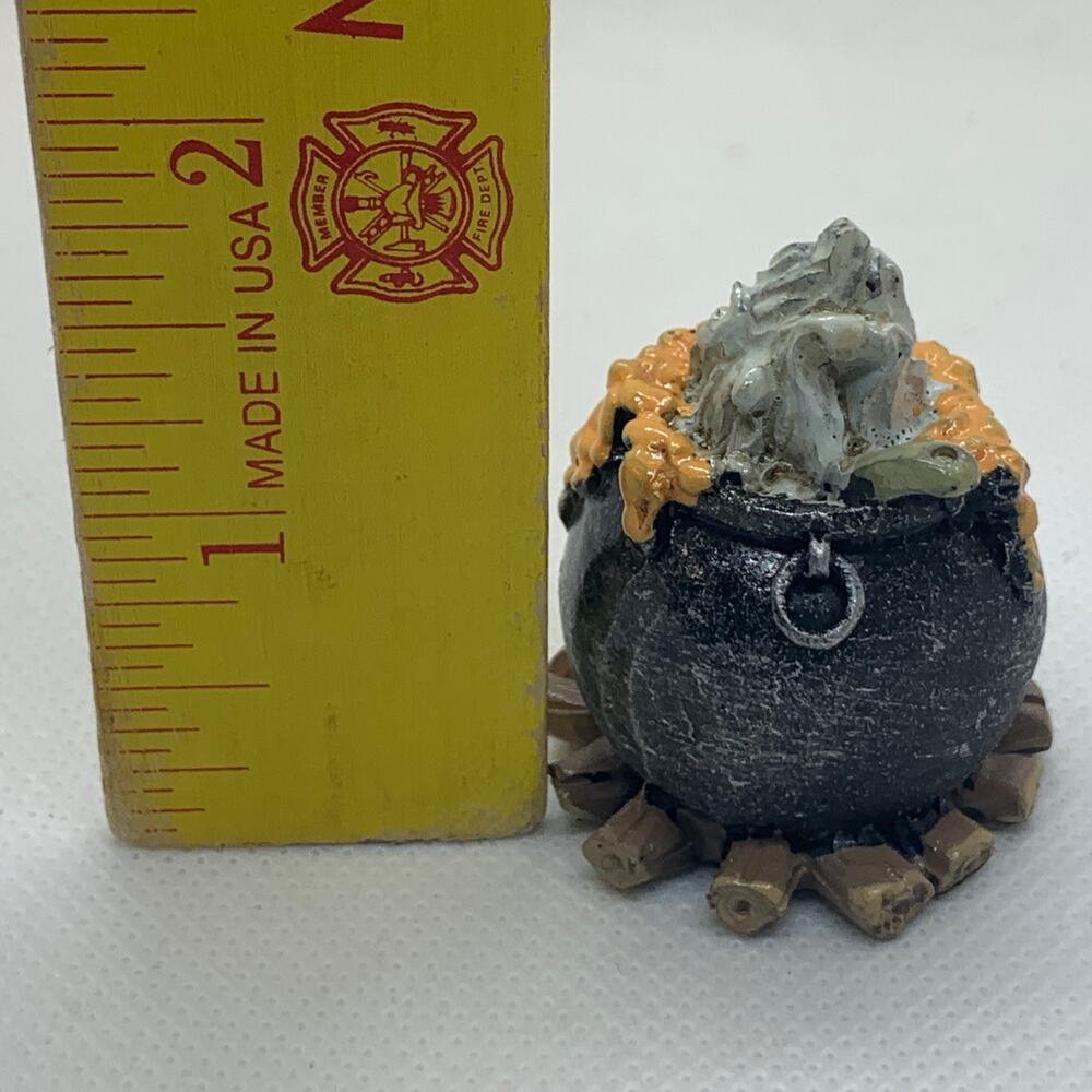 NIP Maker's Halloween Littles WITCH CAULDRON village miniature Joann Joann's